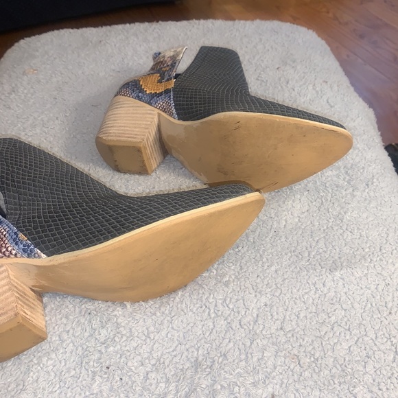 A Rider,9 Leather Python Booties - Picture 6 of 7